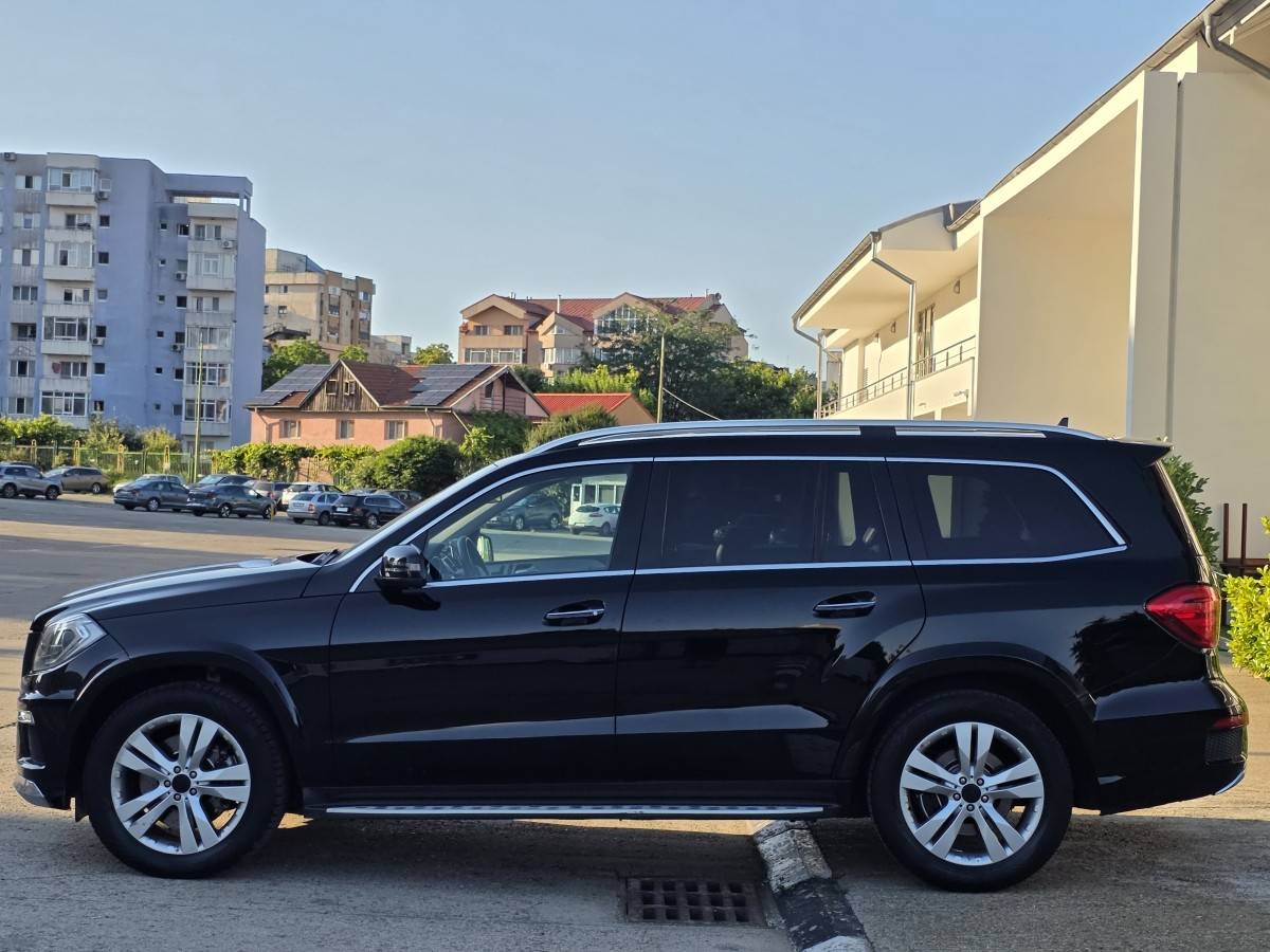 Mercedes GL 350 D E6 4Matic Airmatic 7G Tronic 7 Locuri