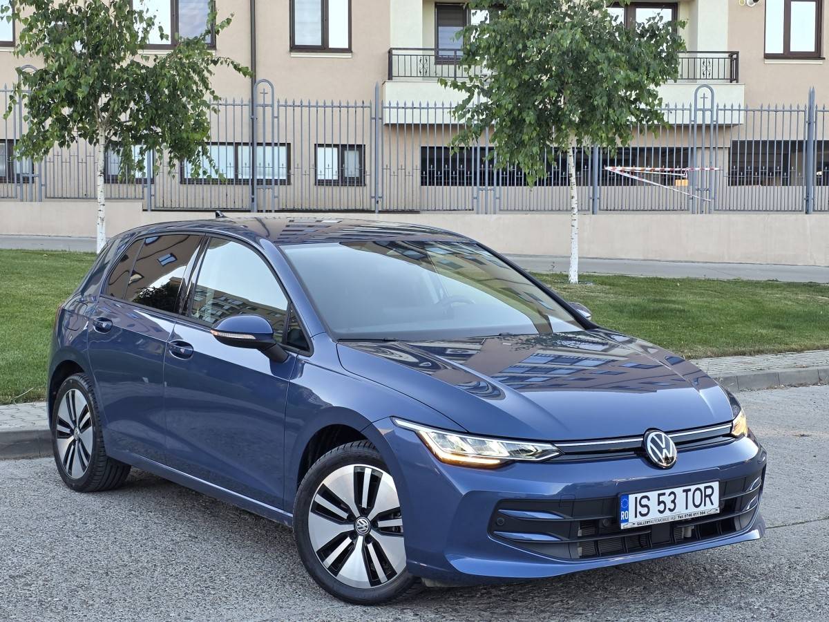 Vw Golf 2026 1.5 tsi plug in hybrid  204 cp autonomie 132km - Gallery Automobile